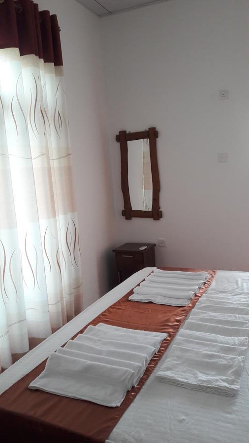Hotel Coconut Garden House Udawalawe Zewnętrze zdjęcie